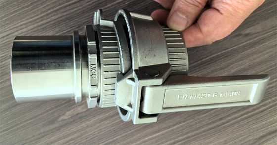 2D / 3D рисование CNC точное инвестиционное литье Силика Sol литье 0,1 кг-100 кг весовой диапазон резервуарные соединители